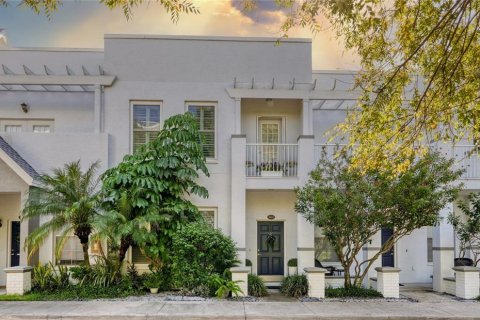 Townhouse in Tampa, Florida 3 bedrooms, 199 sq.m. № 2386046