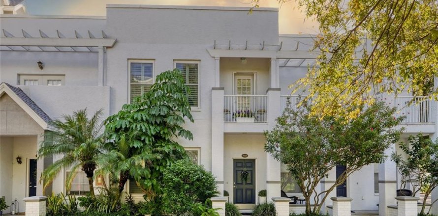 Townhouse in Tampa, Florida 3 bedrooms, 199 sq.m. № 2386046
