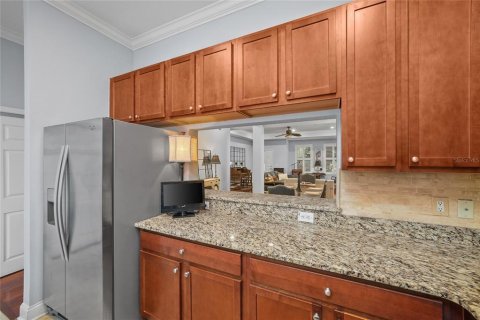 Townhouse in Tampa, Florida 3 bedrooms, 199 sq.m. № 2386046 - photo 15