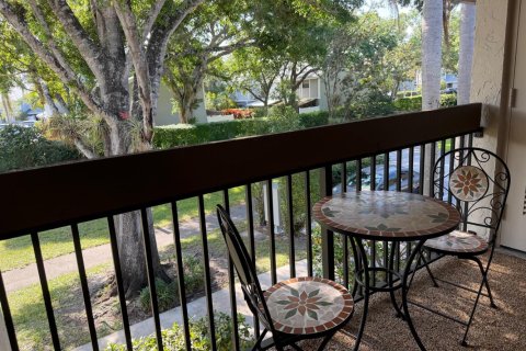 Copropriété à vendre à Coconut Creek, Floride: 2 chambres, 106.84 m2 № 2250197 - photo 4