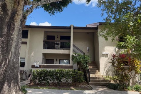 Copropriété à vendre à Coconut Creek, Floride: 2 chambres, 106.84 m2 № 2250197 - photo 2