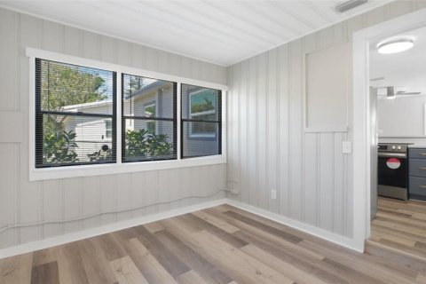 Casa en venta en Saint Petersburg, Florida, 3 dormitorios, 99.22 m2 № 1782228 - foto 14