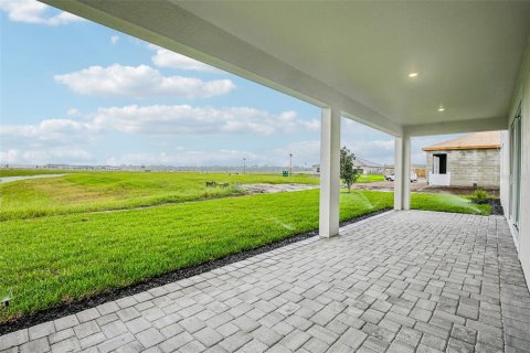 House in Parrish, Florida 4 bedrooms, 348.01 sq.m. № 2134425 - photo 3
