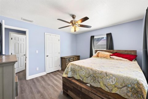House in Winter Garden, Florida 3 bedrooms, 125.6 sq.m. № 2419574 - photo 14