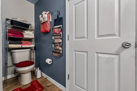 House in Orlando, Florida 3 bedrooms, 110.93 sq.m. № 2114538 - photo 22