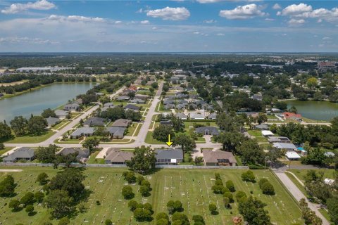 Villa ou maison à vendre à Bartow, Floride: 4 chambres, 252.32 m2 № 1833041 - photo 10