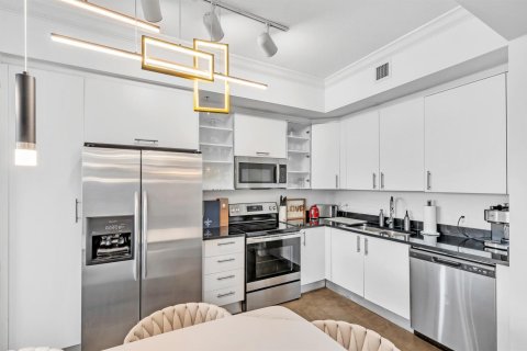 Copropriété à vendre à Hallandale Beach, Floride: 2 chambres, 123.56 m2 № 2146164 - photo 11