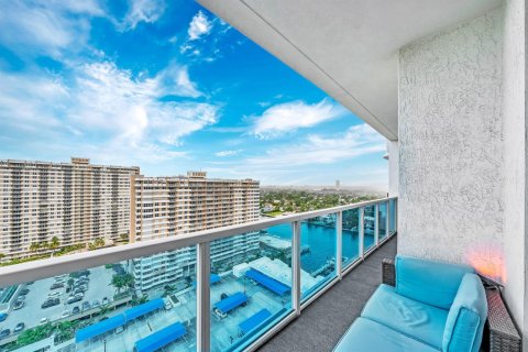 Copropriété à vendre à Hallandale Beach, Floride: 2 chambres, 123.56 m2 № 2146164 - photo 26