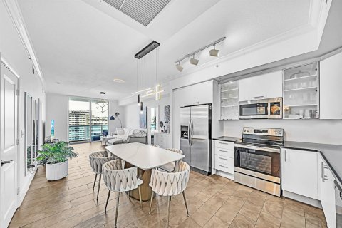 Copropriété à vendre à Hallandale Beach, Floride: 2 chambres, 123.56 m2 № 2146164 - photo 10