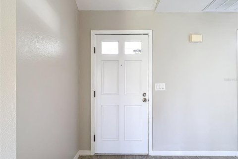 Casa en venta en Brandon, Florida, 3 dormitorios, 120.68 m2 № 1783113 - foto 11
