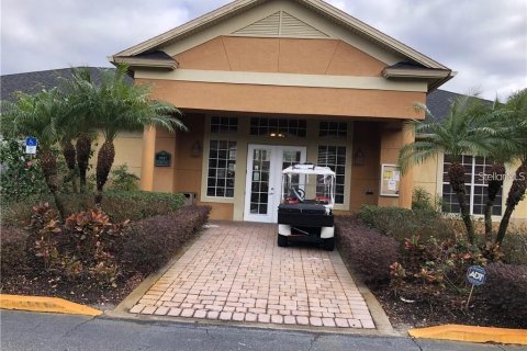 Condo in Orlando, Florida, 2 bedrooms  № 2220074 - photo 10