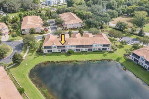 Condo in Davenport, Florida, 2 bedrooms  № 2218098 - photo 4