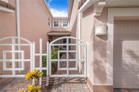 Condo in Davenport, Florida, 2 bedrooms  № 2218098 - photo 6