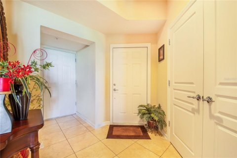 Condo in Davenport, Florida, 2 bedrooms  № 2218098 - photo 8