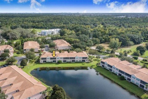 Condo in Davenport, Florida, 2 bedrooms  № 2218098 - photo 3