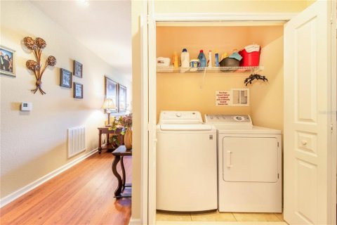 Condo in Davenport, Florida, 2 bedrooms  № 2218098 - photo 28