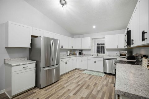 Villa ou maison à vendre à Ocala, Floride: 3 chambres, 179.86 m2 № 2284820 - photo 2