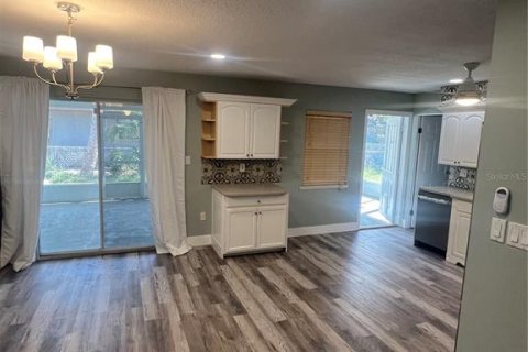 House in Port Charlotte, Florida 3 bedrooms, 198.16 sq.m. № 1733673 - photo 25