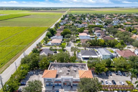 Immobilier commercial à vendre à Miami, Floride № 2422845 - photo 30