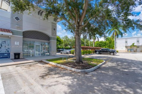 Immobilier commercial à Miami, Floride № 2422845