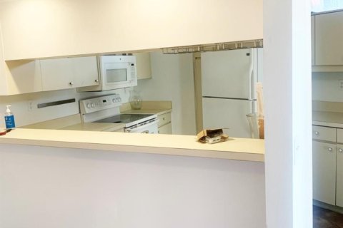 Townhouse in West Palm Beach, Florida 2 bedrooms, 124.4 sq.m. № 2146976 - photo 30