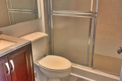 Townhouse in West Palm Beach, Florida 2 bedrooms, 124.4 sq.m. № 2146976 - photo 14