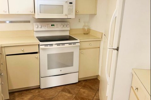 Townhouse in West Palm Beach, Florida 2 bedrooms, 124.4 sq.m. № 2146976 - photo 23