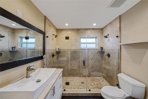 Купить виллу или дом в Майами-Лейкс, Флорида 3 спальни, 173.54м2, № 1991300 - фото 16