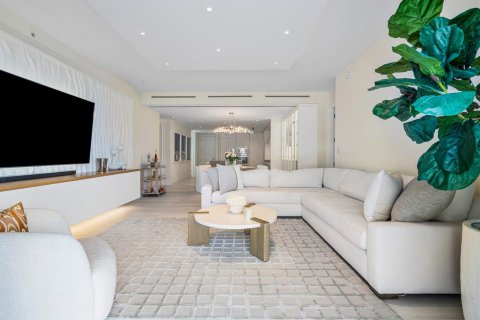 Copropriété à louer à Boca Raton, Floride: 2 chambres, 181.72 m2 № 2388023 - photo 14