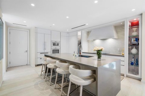 Copropriété à louer à Boca Raton, Floride: 2 chambres, 181.72 m2 № 2388023 - photo 7