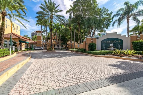 Condo in Aventura, Florida, 3 bedrooms  № 2076726