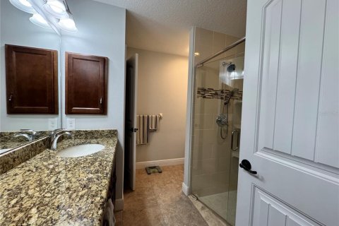 House in Summerfield, Florida 3 bedrooms, 147.25 sq.m. № 2203930 - photo 12
