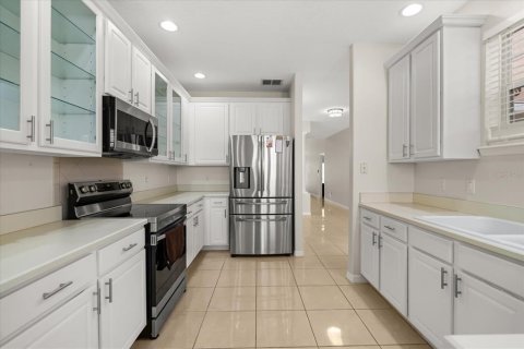 Touwnhouse à vendre à Kissimmee, Floride: 3 chambres, 211.35 m2 № 1793163 - photo 7