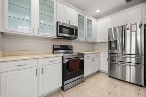 Touwnhouse à vendre à Kissimmee, Floride: 3 chambres, 211.35 m2 № 1793163 - photo 6