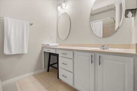 Touwnhouse à vendre à Kissimmee, Floride: 3 chambres, 211.35 m2 № 1793163 - photo 14