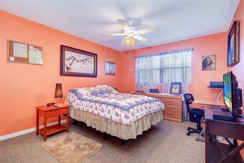 Condominio en venta en Saint Petersburg, Florida, 2 dormitorios, 80.82 m2 № 1912152 - foto 17