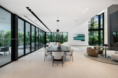Casa en venta en Miami Beach, Florida, 7 dormitorios, 650.04 m2 № 1922237 - foto 15