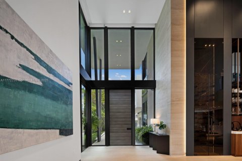 Casa en venta en Miami Beach, Florida, 7 dormitorios, 650.04 m2 № 1922237 - foto 6