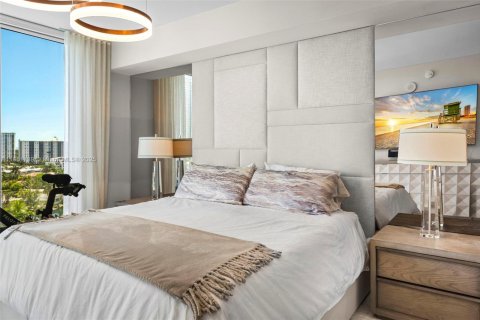 Copropriété à vendre à Sunny Isles Beach, Floride: 3 chambres, 175.77 m2 № 1979736 - photo 26