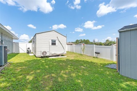 House in Ocala, Florida 3 bedrooms, 124.67 sq.m. № 2235375 - photo 23