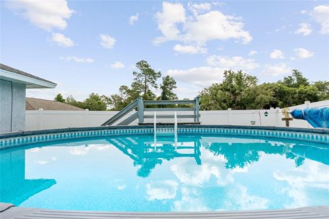 House in Ocala, Florida 3 bedrooms, 124.67 sq.m. № 2235375 - photo 30
