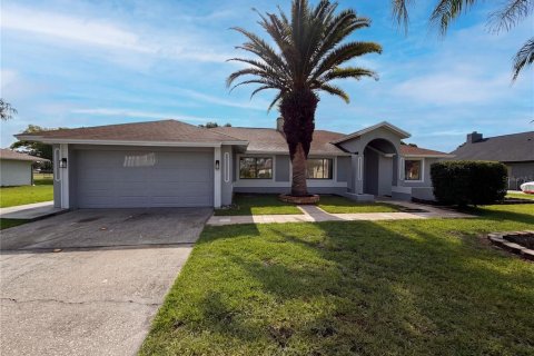 Villa ou maison à Orlando, Floride 3 chambres, 159.42 m2 № 2132193