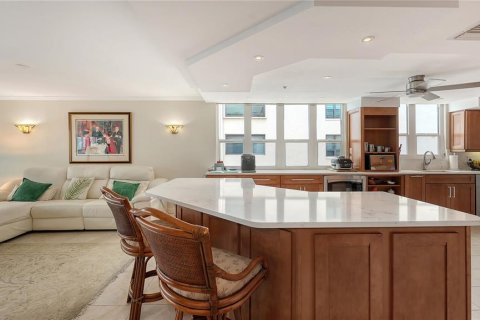 Condo in Sarasota, Florida, 3 bedrooms  № 2403642 - photo 20