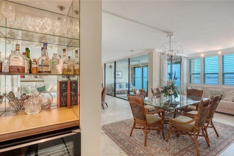 Condo in Sarasota, Florida, 3 bedrooms  № 2403642 - photo 18