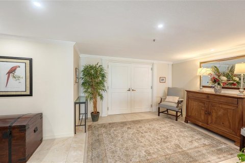 Condo in Sarasota, Florida, 3 bedrooms  № 2403642 - photo 4
