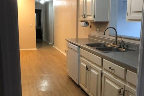 Casa en alquiler en Clearwater, Florida, 4 dormitorios, 191.1 m2 № 1910274 - foto 4