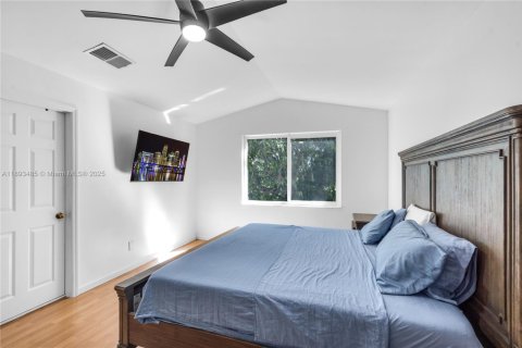 Villa ou maison à vendre à Pembroke Pines, Floride: 4 chambres, 194.44 m2 № 1948264 - photo 20