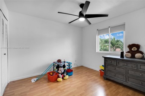 Villa ou maison à vendre à Pembroke Pines, Floride: 4 chambres, 194.44 m2 № 1948264 - photo 26