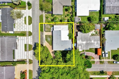 Купить виллу или дом в Майами, Флорида 3 спальни, 161.84м2, № 1752435 - фото 4