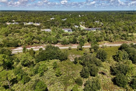 Land in North Port, Florida № 2395965 - photo 13